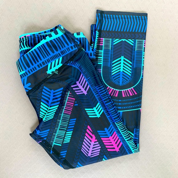 Mara Hoffman Activewear - Cropped Leggings - Picture 2 of 6